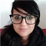 Insegnante madrelingua italiano, offre lezioni individuali e/o di gruppo online